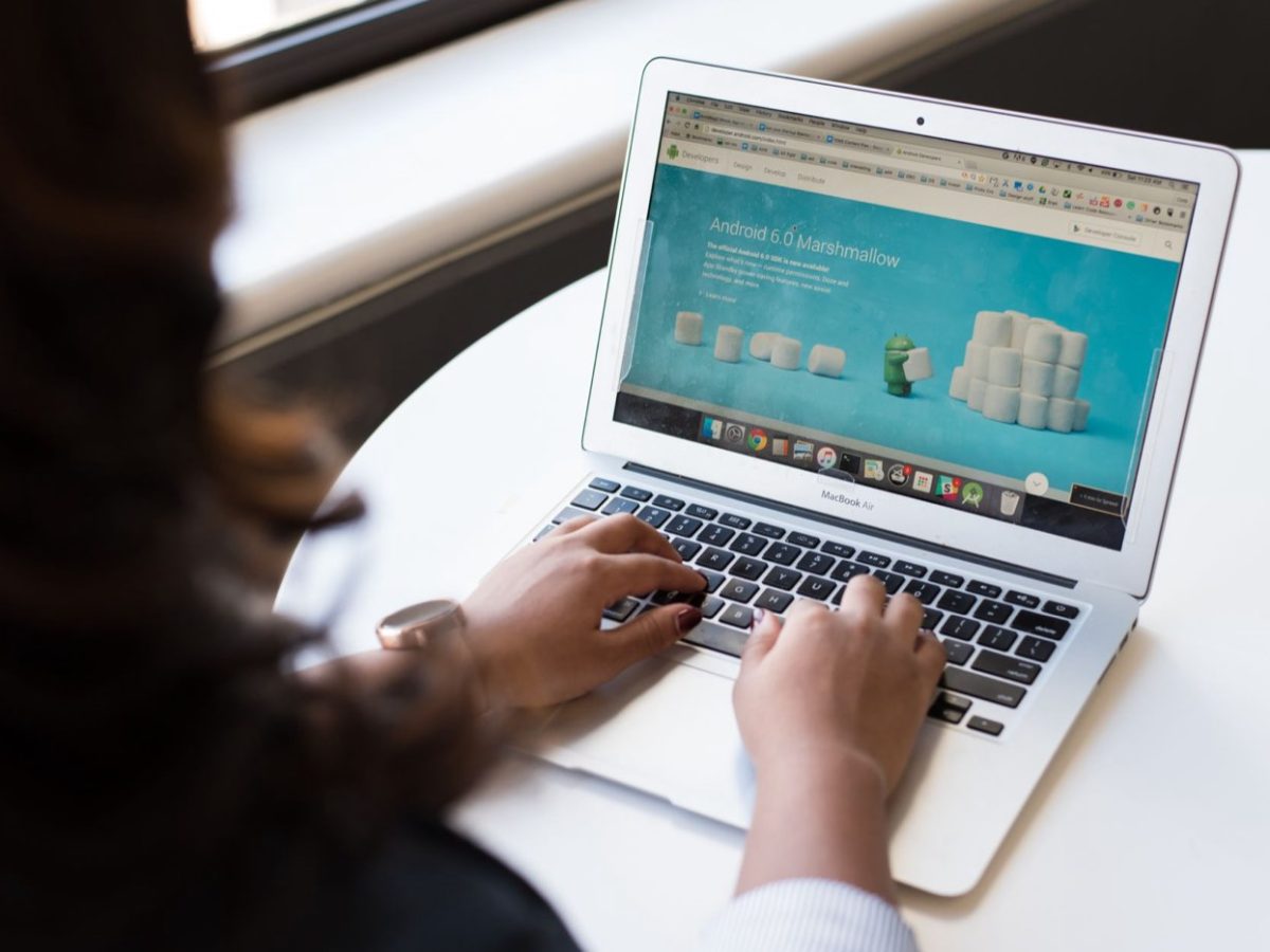 WordPress schema markup plugins compared — quick guide